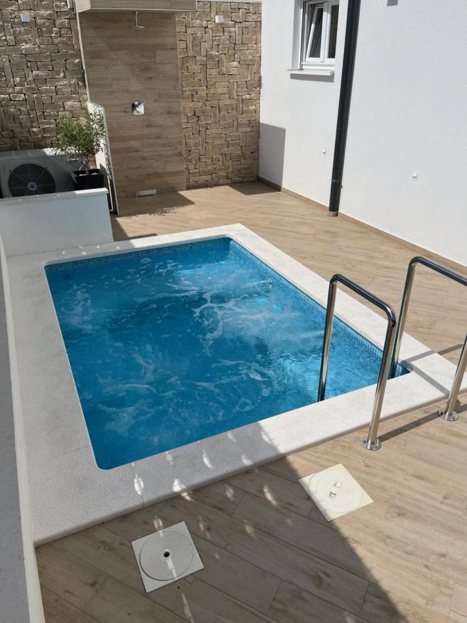 Hygge Boutique Apartment Трогир Экстерьер фото